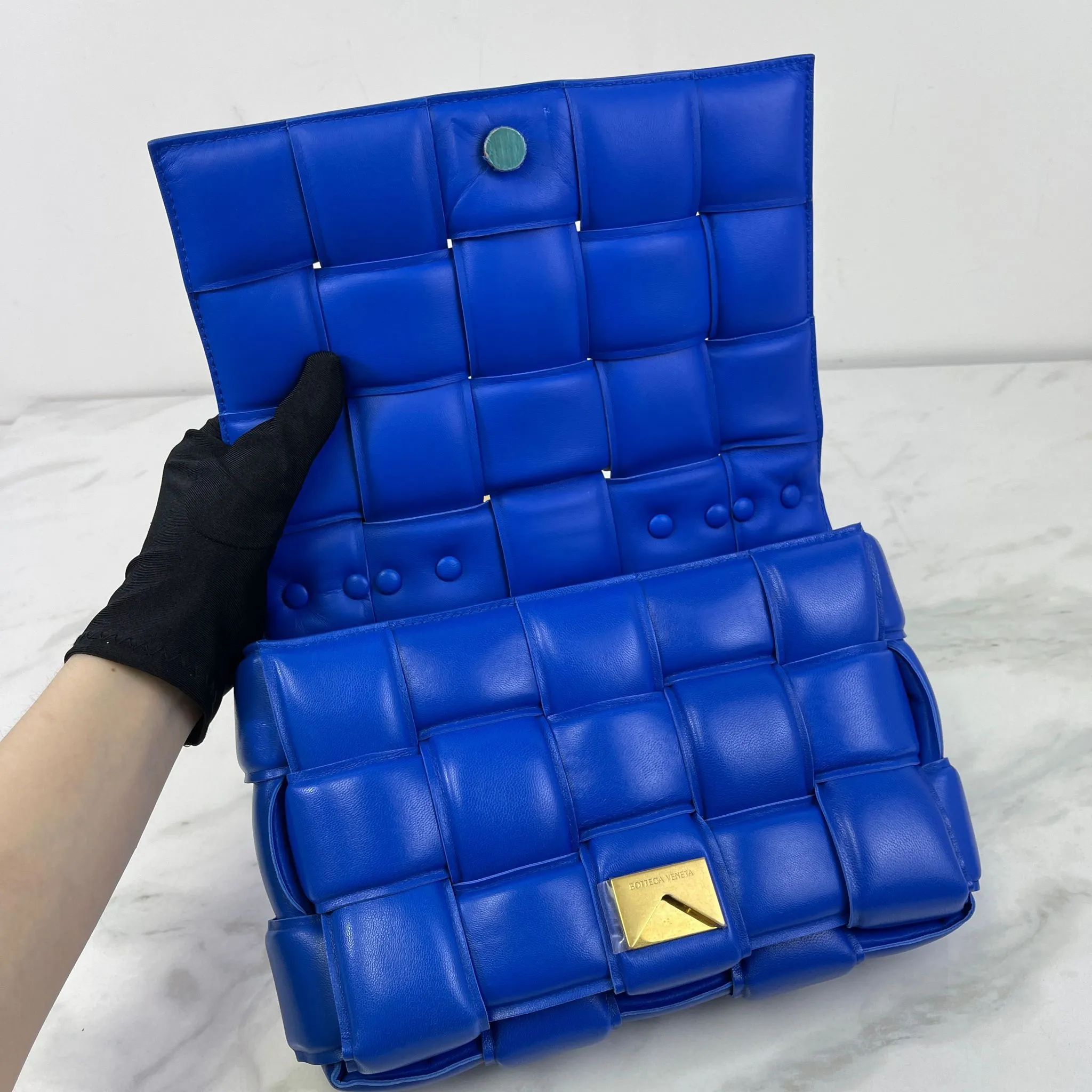 Bottega veneta padded casette chain bag