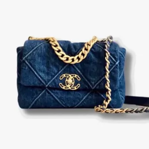 Chanel 19 Small