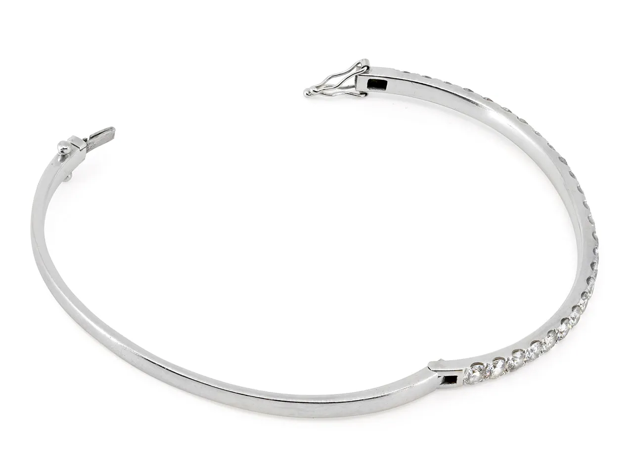 Diamond Bangle in 18K White Gold