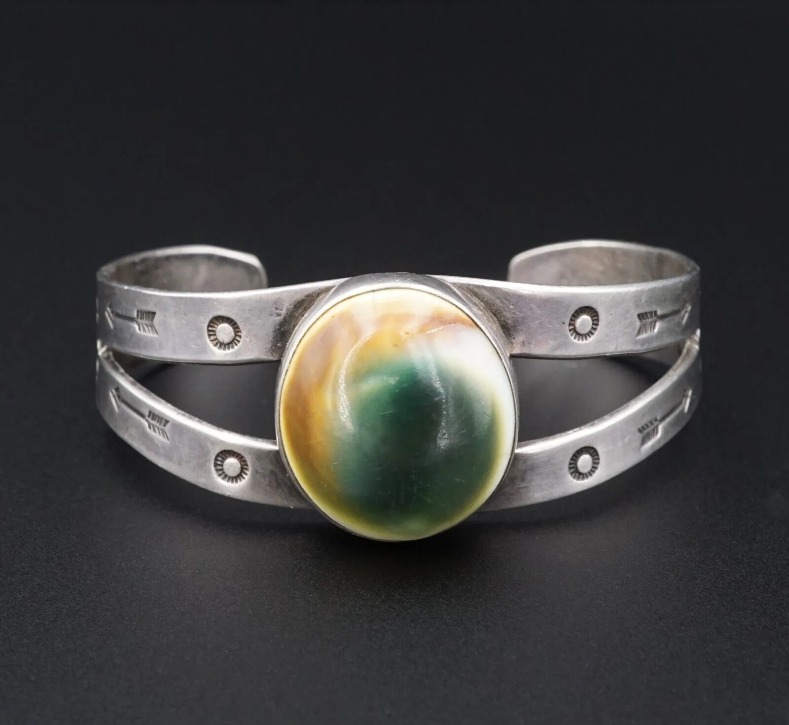 Harvey Era Vintage Silver Bracelet Operculum Shell Cuff Hand Stamped 6.5" BS2962