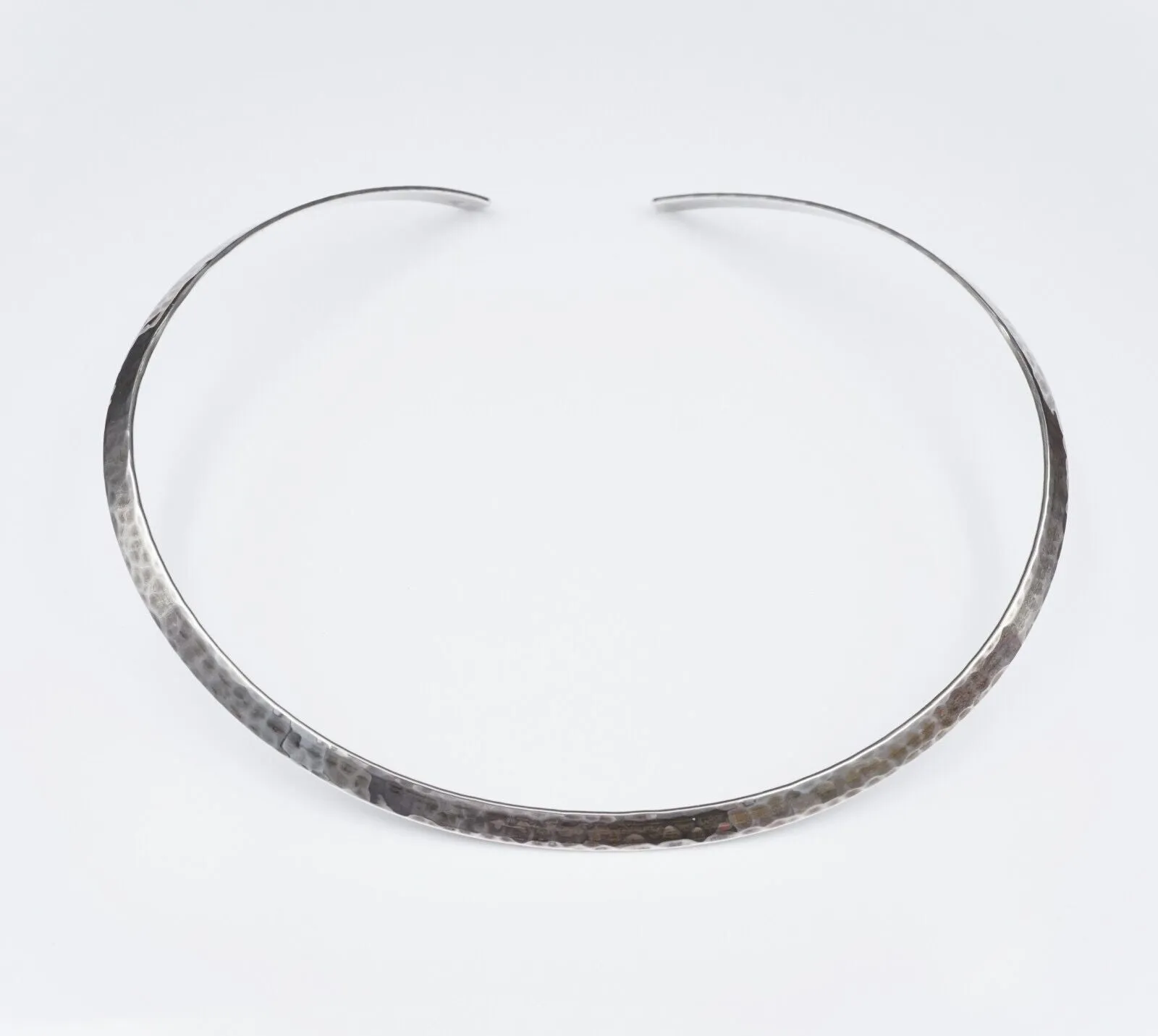 James Avery Sterling Silver Hammered Collar Choker Neck Cuff Retired 15" NS2194