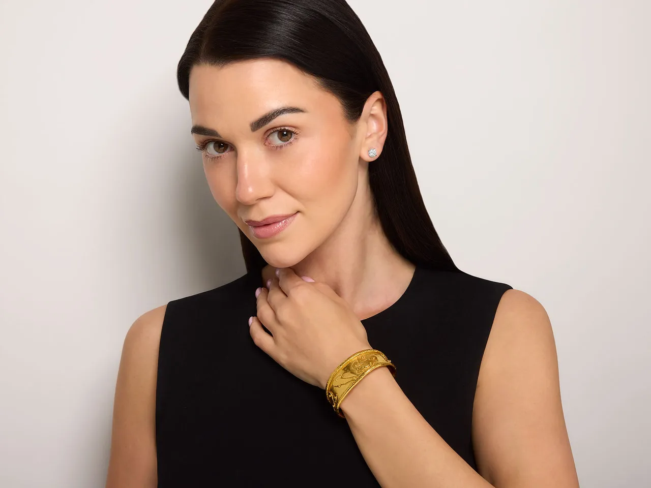 Jean Mahie Cuff Bracelet in 22K Gold
