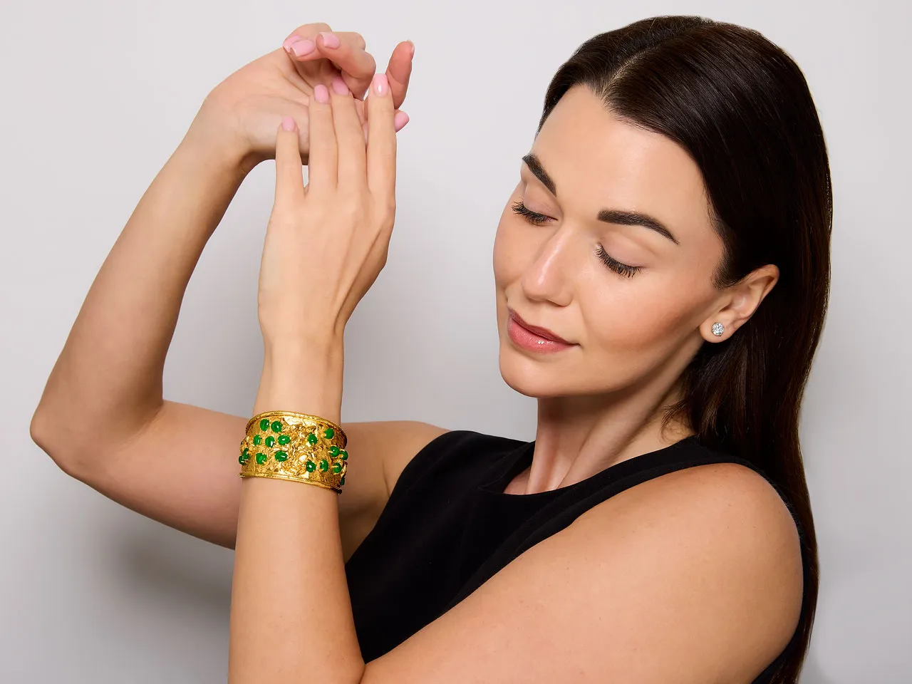 Jean Mahie Jade Cuff Bracelet in 22K Gold