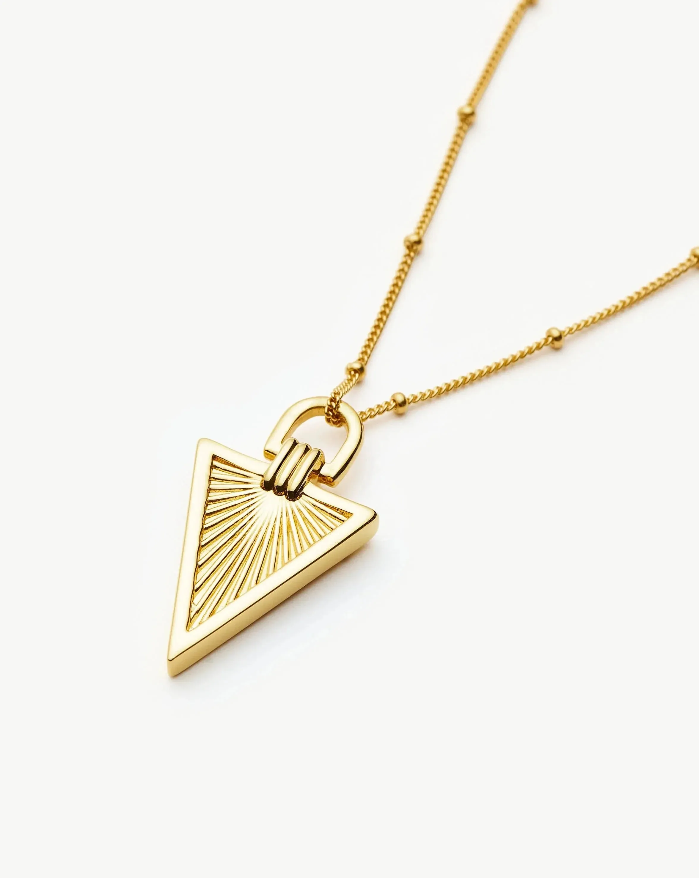 Pyramid Ridge Pendant Necklace | 18k Gold Plated