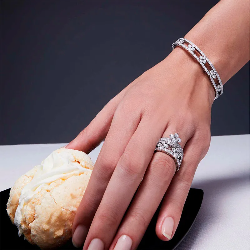ROBERTO COIN 'LOVE IN VERONA' 18CT WHITE GOLD DIAMOND BANGLE