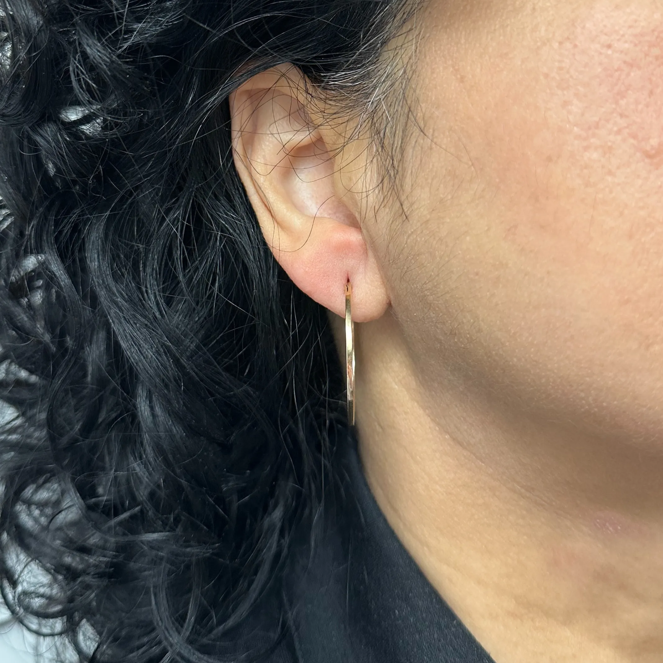 Vintage Hollow 14K Rose Gold Round Hoop Earrings