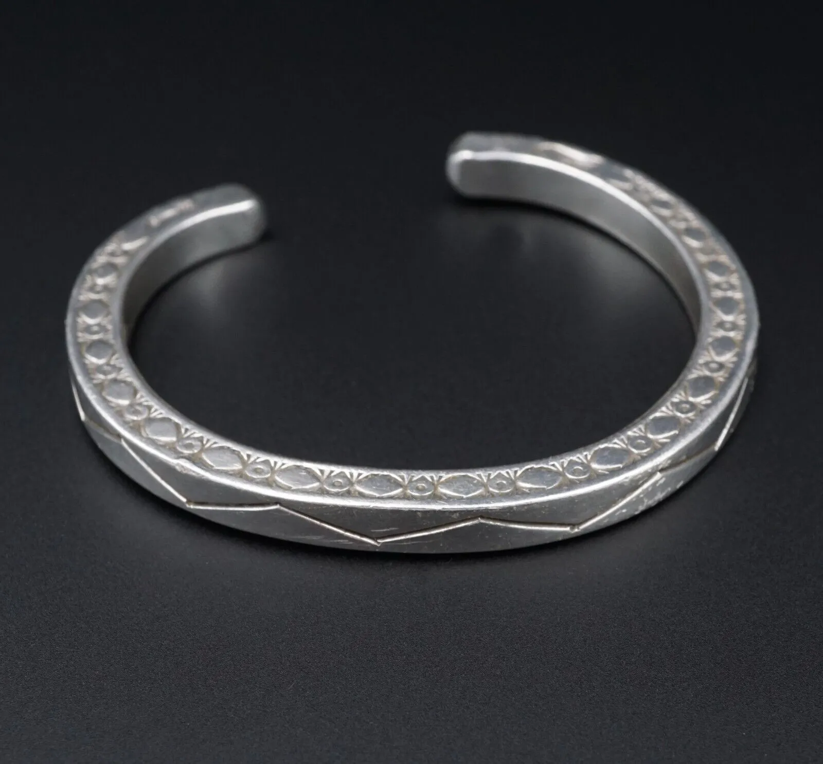 Vintage San Felipe Sterling Silver Cuff Bracelet 7" Raymond Twinhorse BS2894